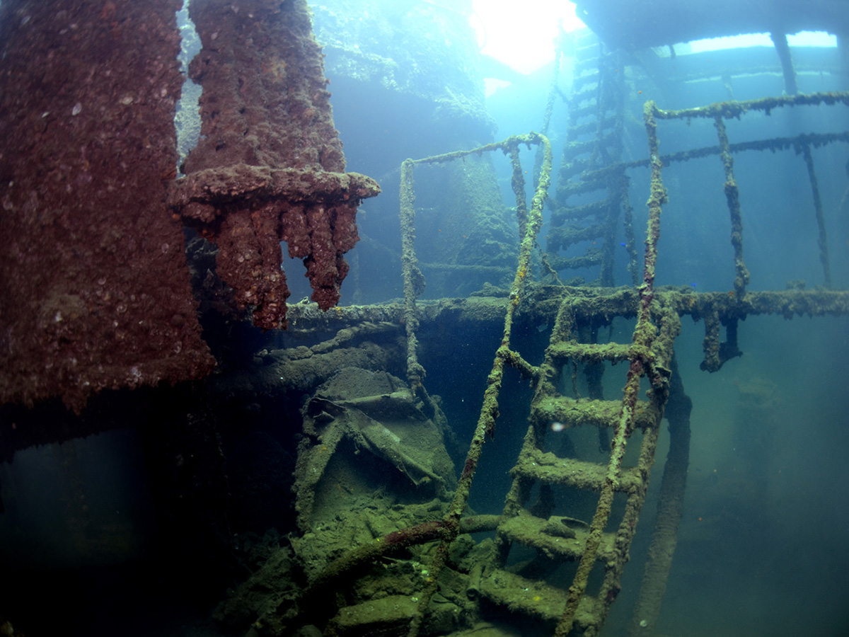 Inside the wreck parts